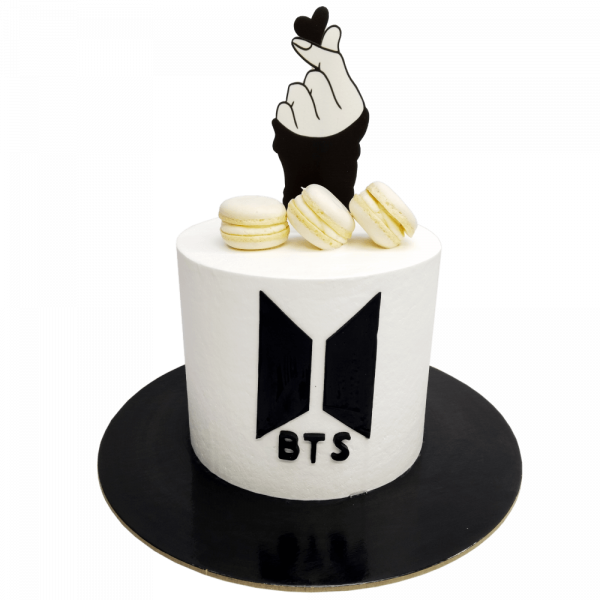 Торт BTS с макарунами - 3811 на заказ в Москве, купить 2кг за 6600.00 ₽