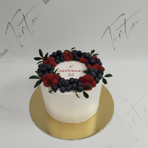 Торт с ягодами на 55 лет - 1192 на заказ в Москве, купить 2кг за 5400.00 ₽