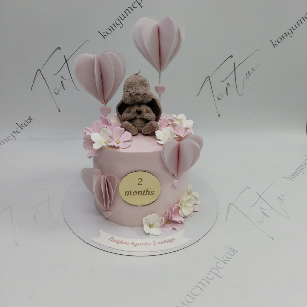 Торт с зайчиком на 2 месяца - 653 на заказ в Москве, купить 2кг за 11000.00 ₽