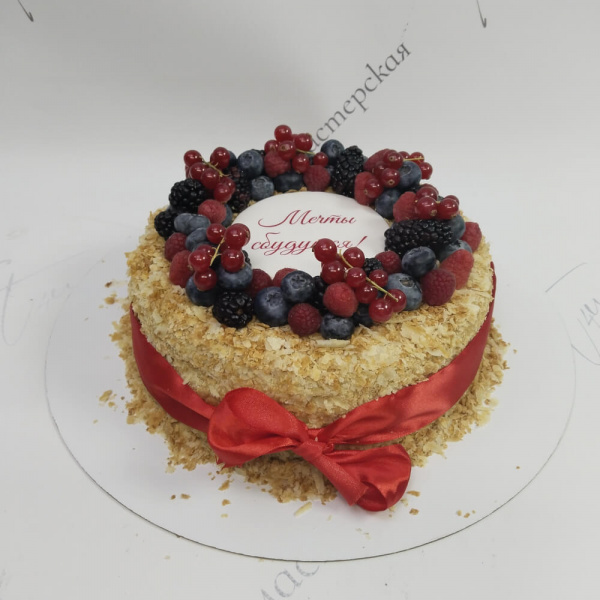 Торт с ягодами и лентой на 10 лет - 5126 на заказ в Москве, купить 2.5кг за 6950.00 ₽